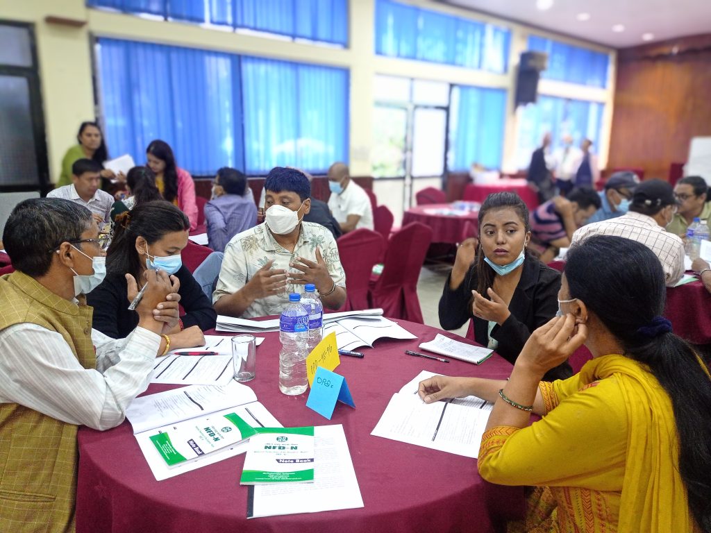 सामूहिक कार्यमा सहभागी हुदैँ गरेको 